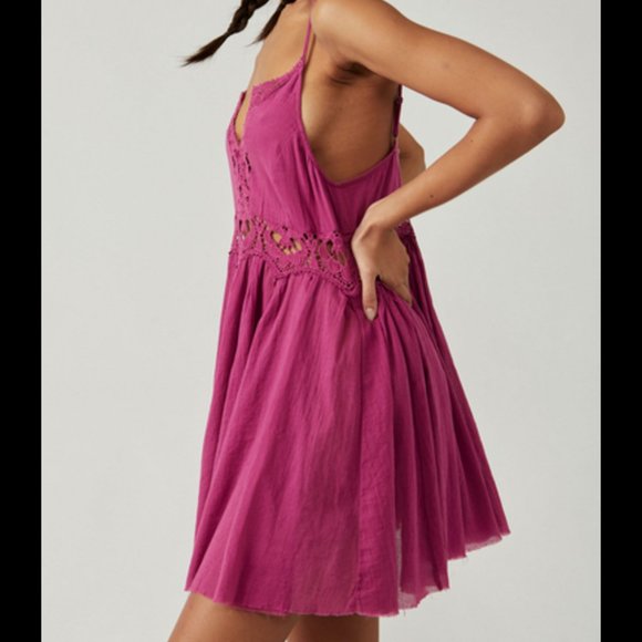 Free People Dresses & Skirts - FREE PEOPLE Ilektra Lace Inset Cotton Chemise mini dress Sz M NEW